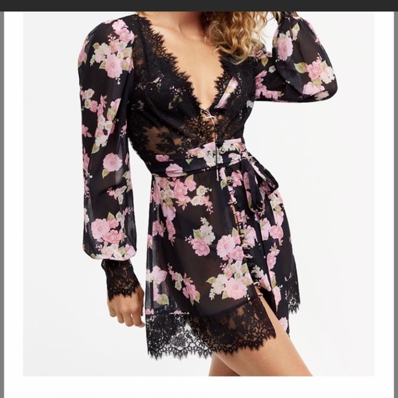 For Love And Lemons Intimates Sleepwear For Love And Lemons Melrose Robe By Vs Poshmark